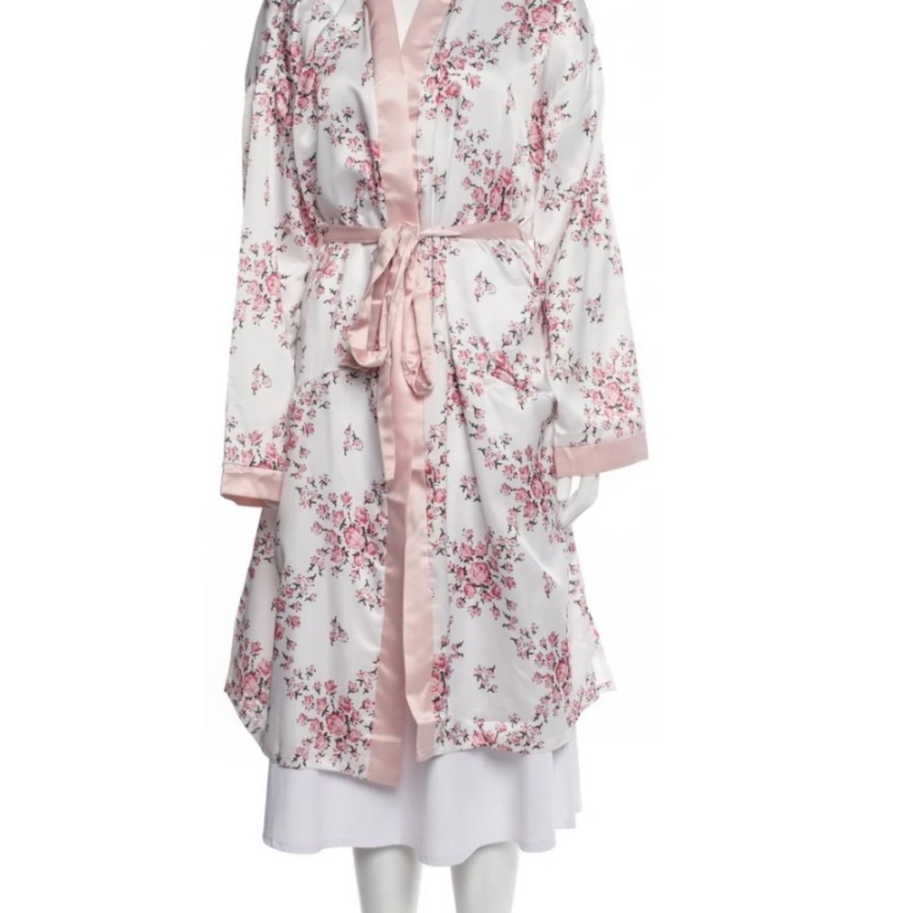 Floral Pink Women's Robe
